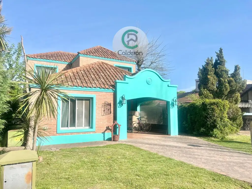 Casa  en Venta  Permuta en Banco Provincia, Moreno, G.B.A. Z