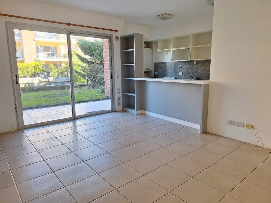 Departamento 3 amb c Jardin en  Portezuelo - Nordelta