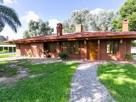 VENTA CASA 5 AMBIENTES MAPUCHE COUNTRY CLUB PERMUT