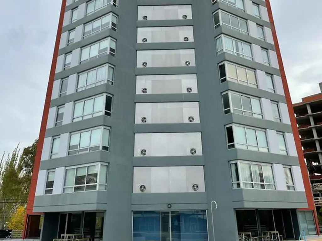 Depto en VENTA céntrico 2 dorm. Torre Las Bardas, Gral. Roca, Río Negro