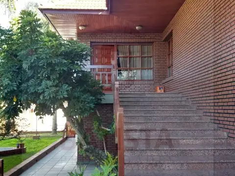 VENDE-PERMUTA CALLE 10 ESQUINA 511 Ringuelet La Plata