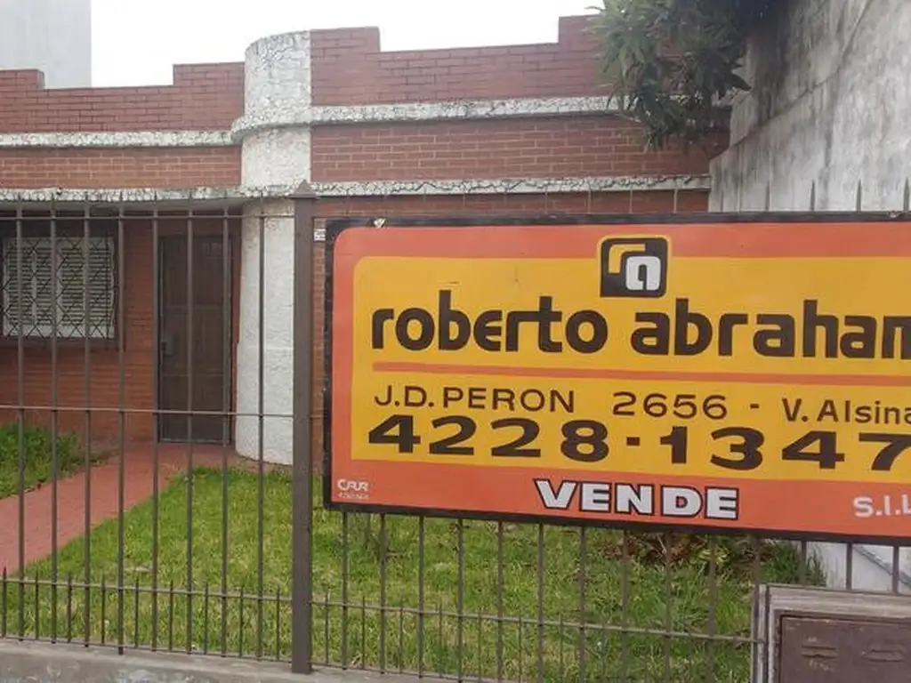 VENTA CASA 4 AMB 100  M2 JARDIN TERRAZA LANUS OESTE