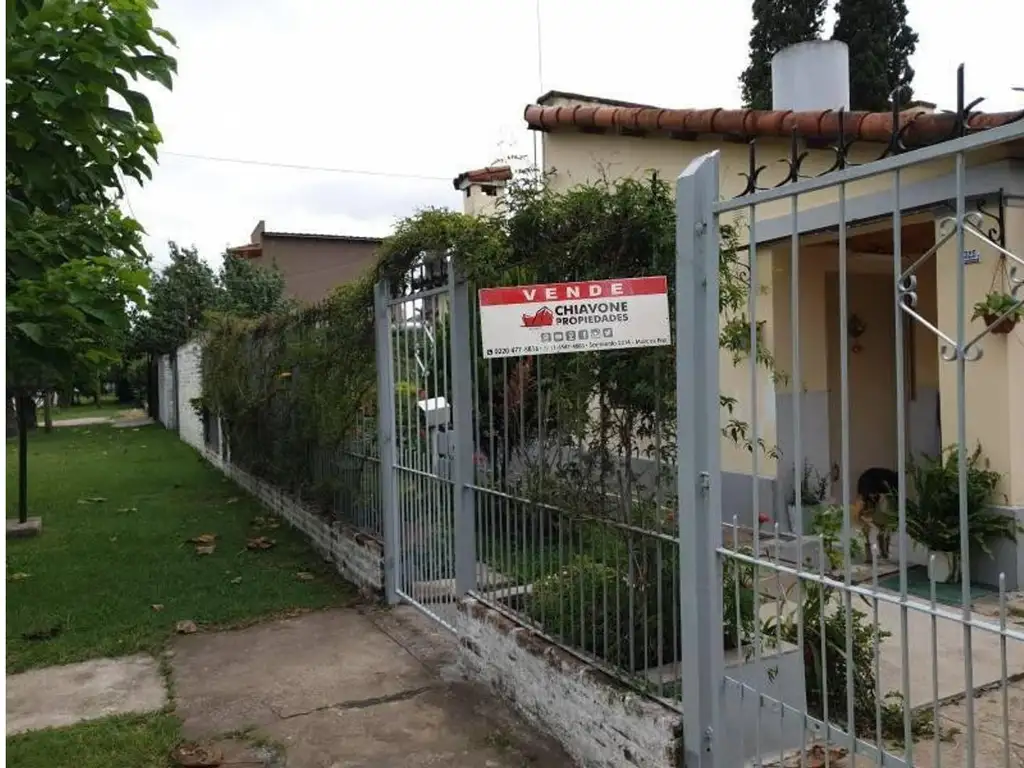 Casa centrica en venta, Marcos Paz.