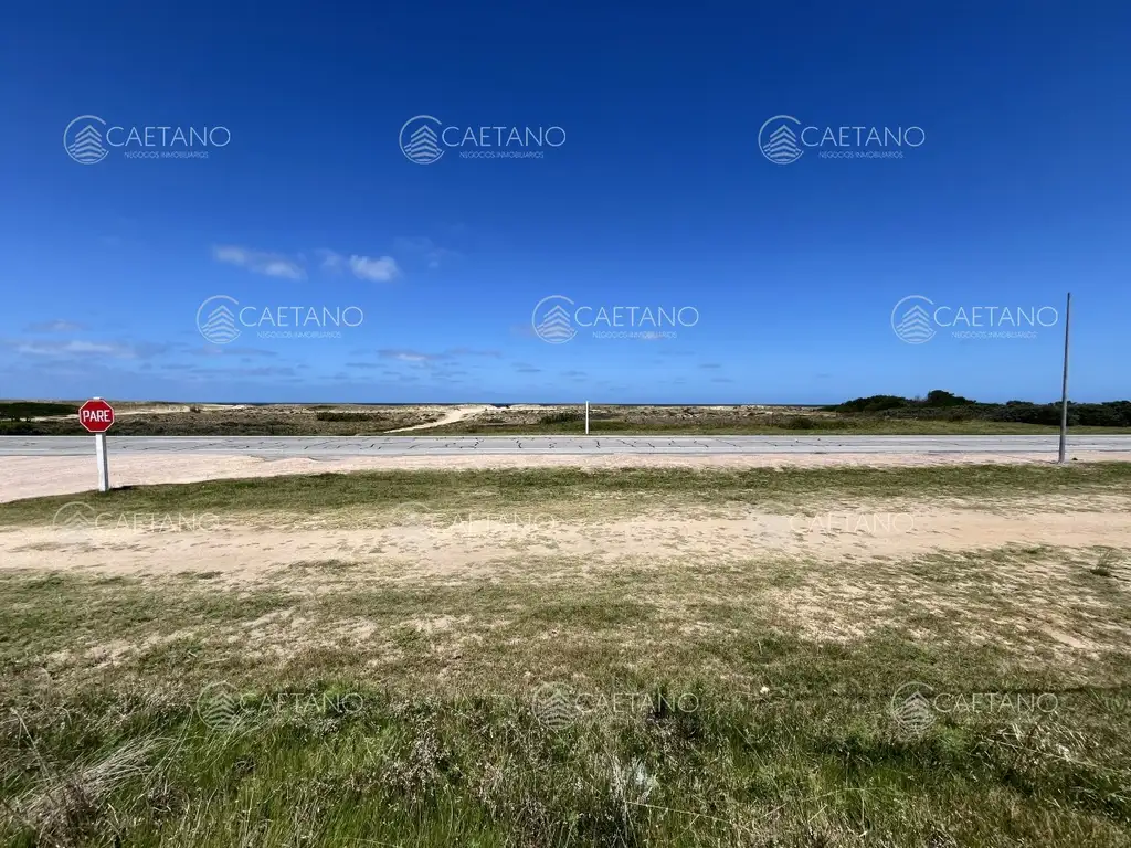 Venta terreno Balneario Buenos Aires, Manantiales.