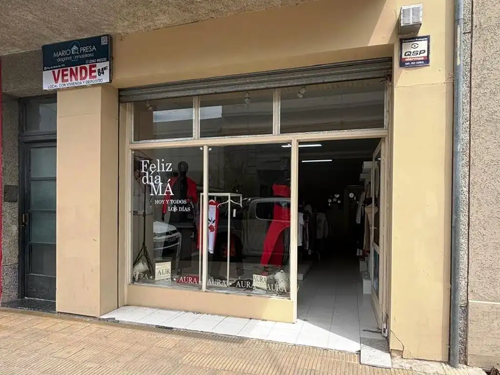 Local Comercial c/Vivienda/Depósito - Apto Diversidad de Usos - Centro Necochea