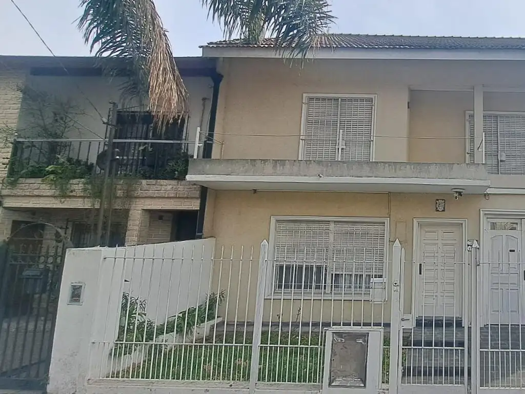 Venta, casa, 4 ambientes, Villa Adelina