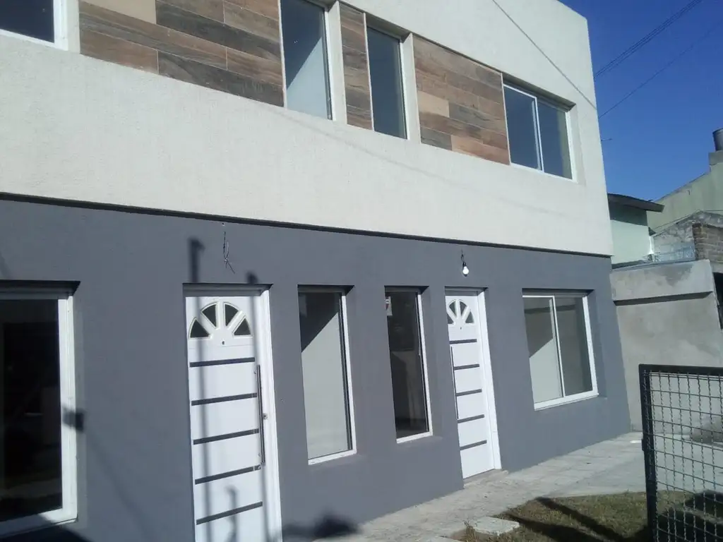 Duplex a estrenar de 3 amb con entrada de auto y parque