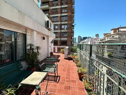 Único Depto con Gran Terraza en Venta de 4 Dorm. en Recoleta