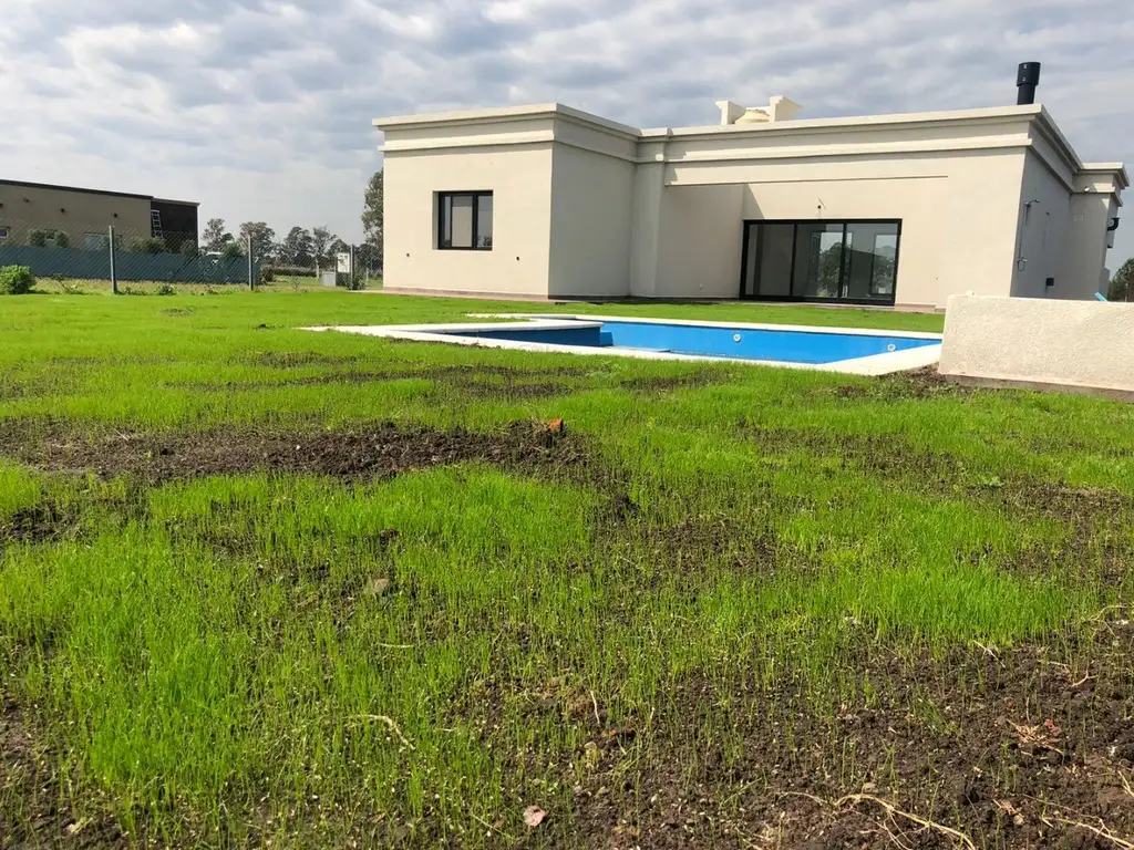 Casa Venta 4 ambientes a estrenar, 160m2, Bellville, Belleville, Zona