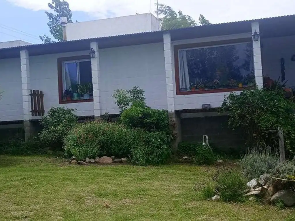 VENTA CASA DE CAMPO CON PILETA VILLA YACANTO