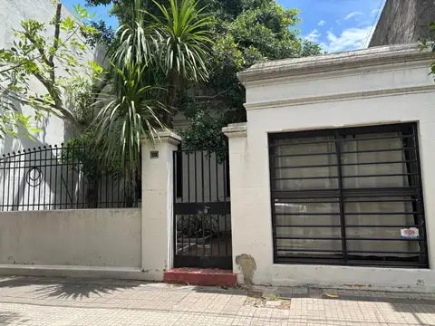 Casa en Venta en La Plata [Cod: ]