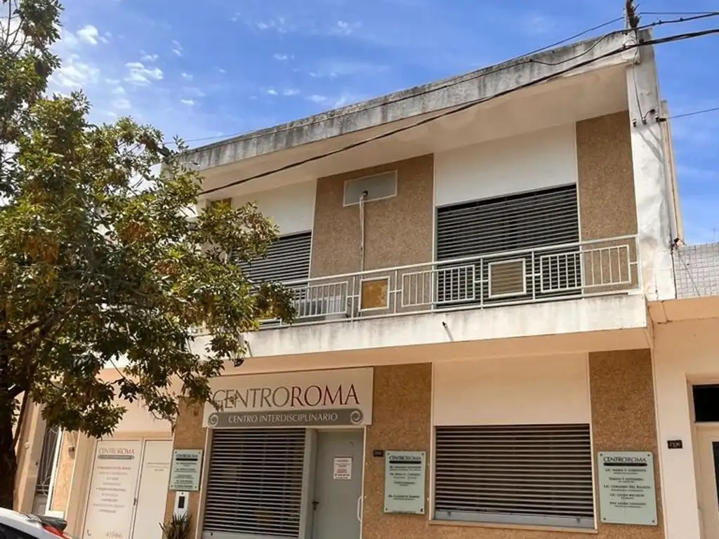 VENTA DE CASA CENTRICA 4 DORMITORIOS