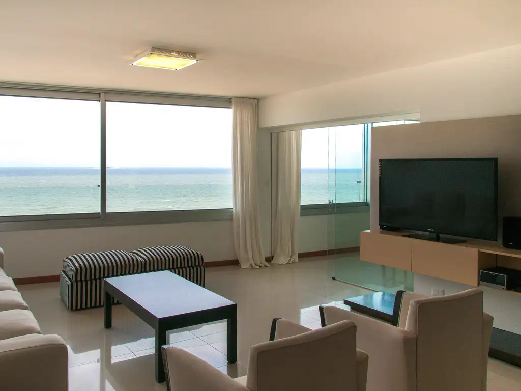 Departamento - Alquiler temporario - Uruguay, Punta del Este