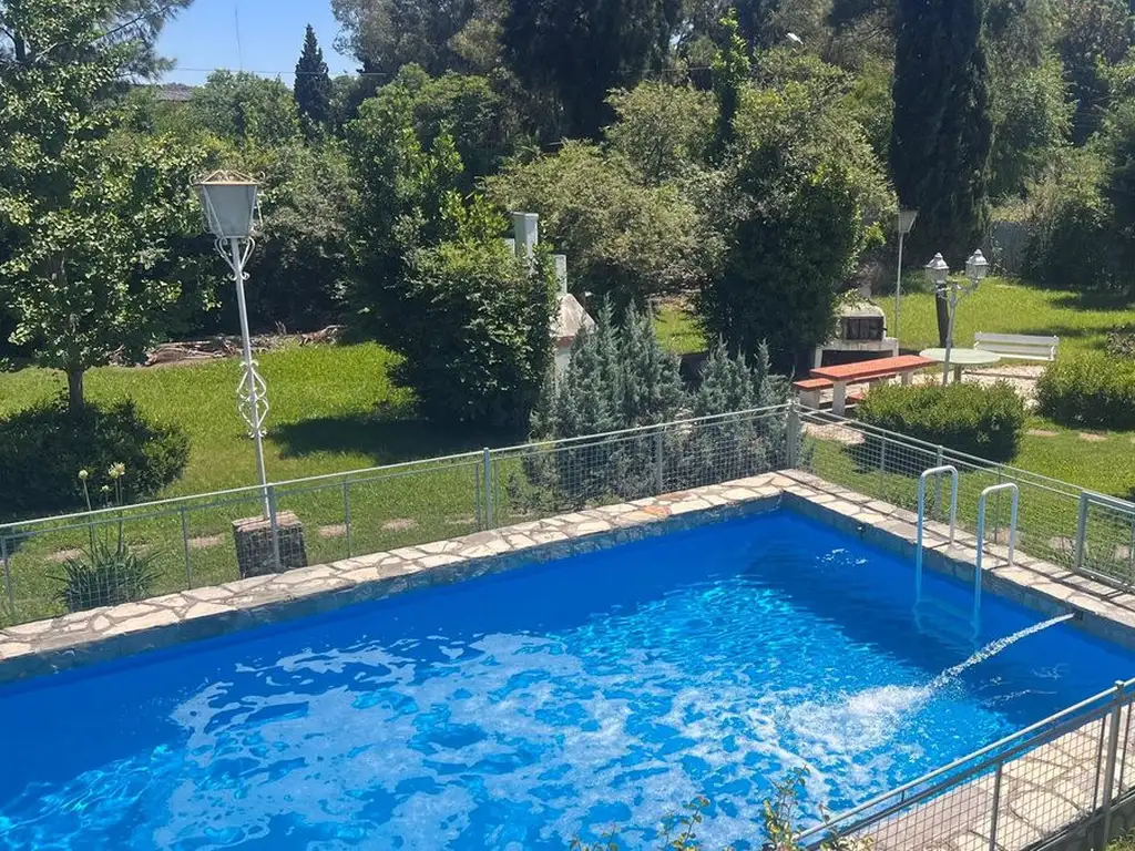 VENTA QUINTA PILETA PARRILLA 3 CASAS LA MATANZA