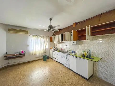 Casa de 2 dormitorios en planta alta con terraza exclusiva