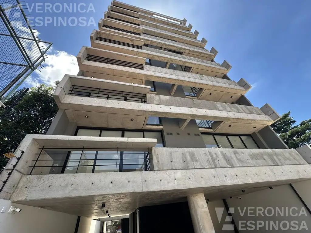 Departamento de dos ambientes en venta - Moron Sur