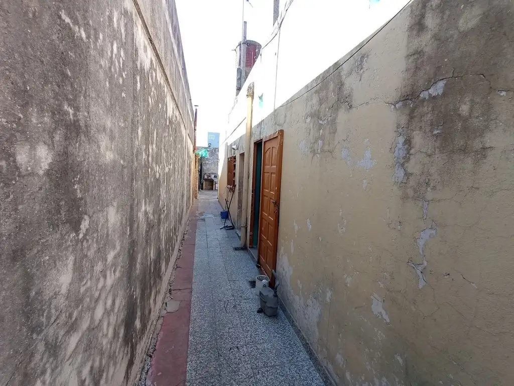 CASA LOTE VENTA 5 AMB COCHERA TERRAZA y COMERCIAL