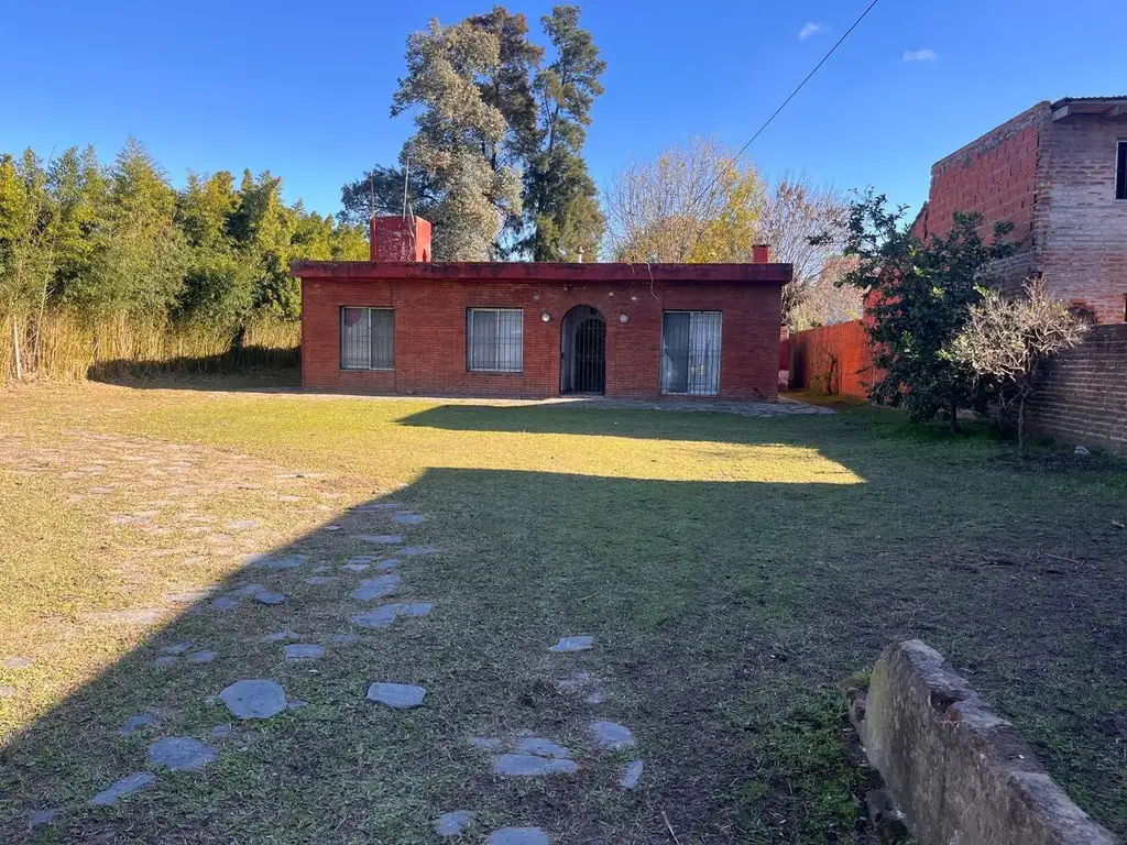 Terreno en Venta en Garín