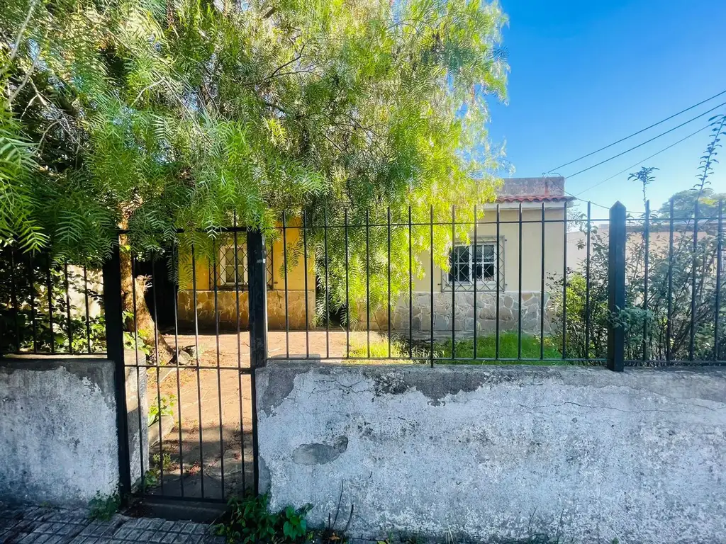 Venta dos casas en Sayago con terreno