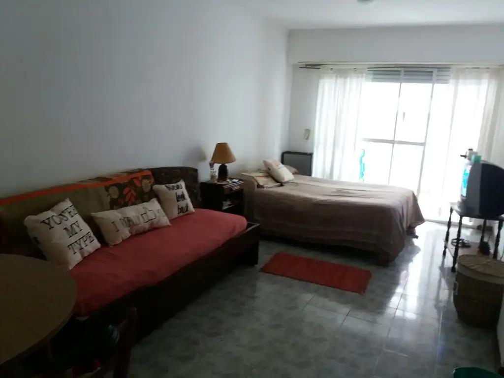 Departamento - Alquiler temporario - Argentina, Mar del Plata - corrientes 2200