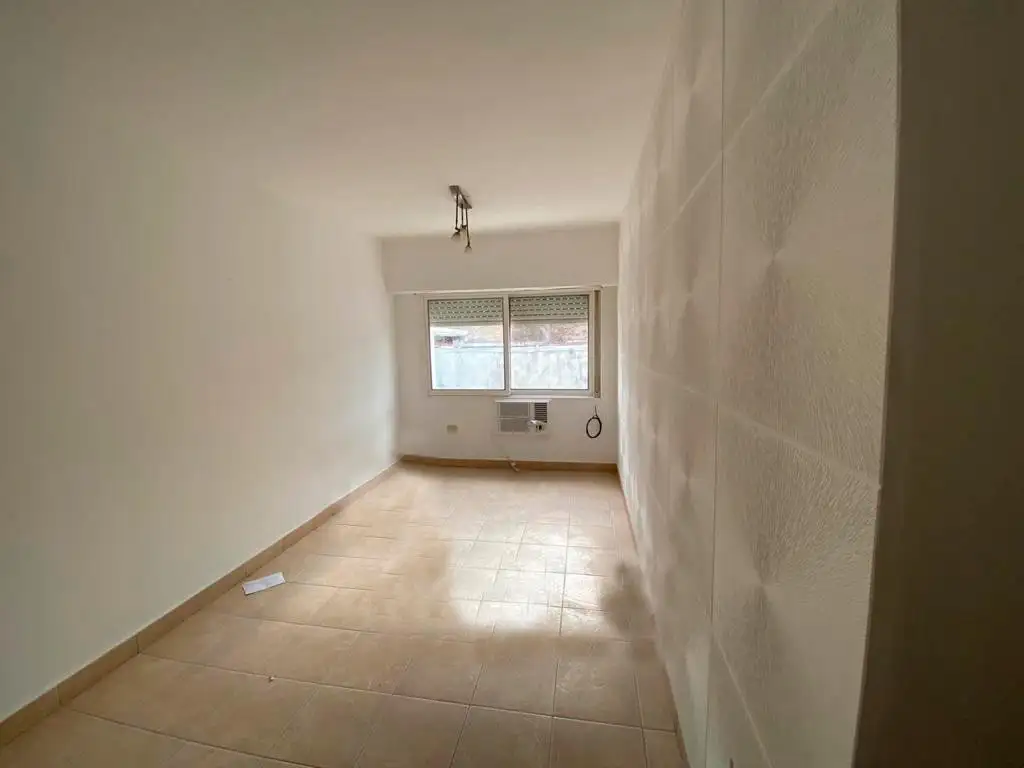 Departamento en venta - 2 dormitorios 1 baño - 51 mts2 - La Plata