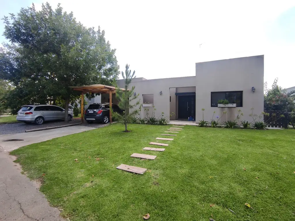 Casa  en Venta en Manzanares Chico, Pilar, G.B.A. Zona Norte