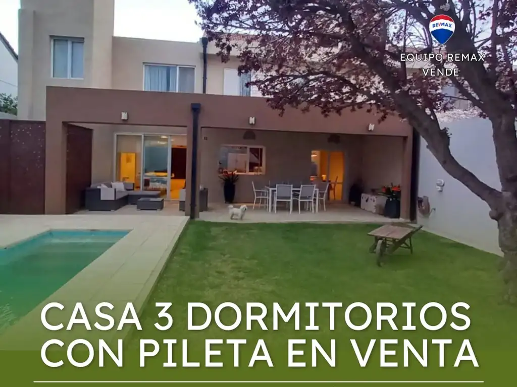 VENTA CASA 3 DORMITORIOS CON PILETA FERNANDEZ ORO