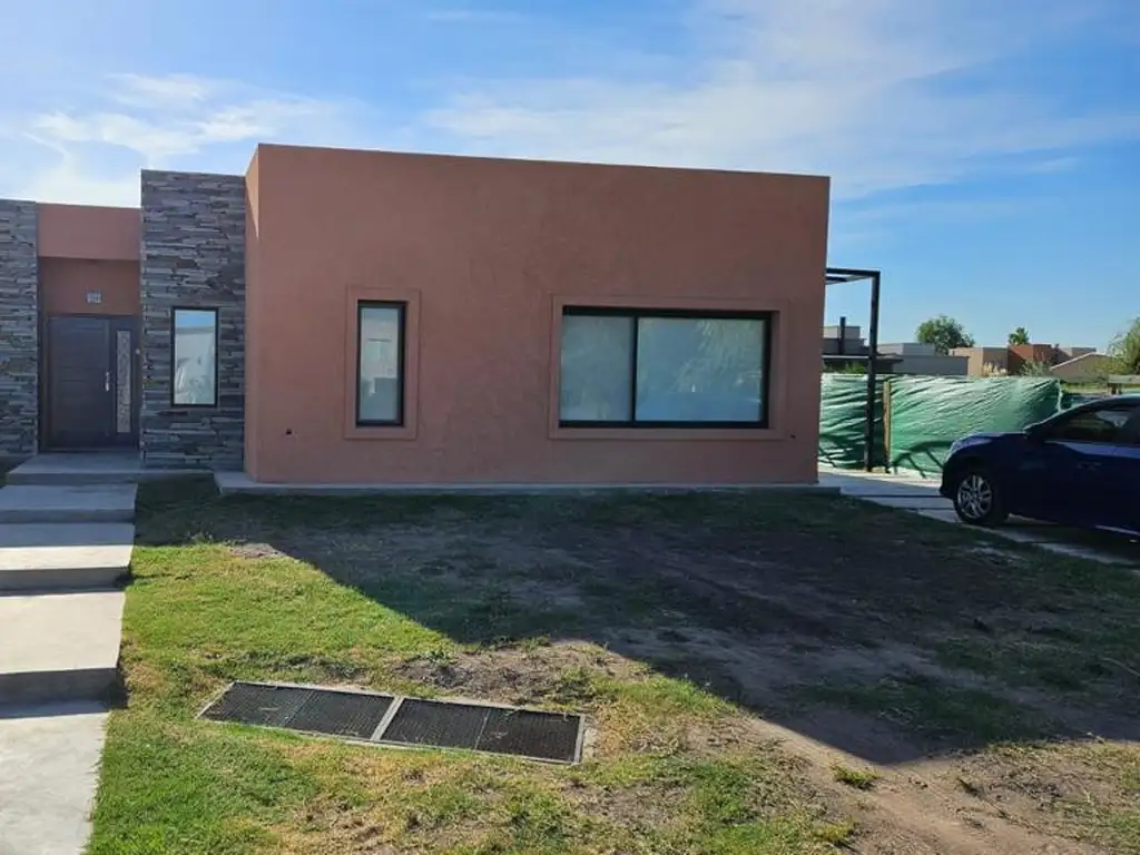 Casa en venta, en Barrio Los Talas