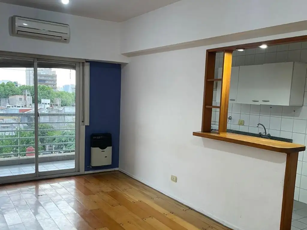 Departamento en venta - 2 Dormitorios 1 Baño - 54Mts2 - Parque Avellaneda