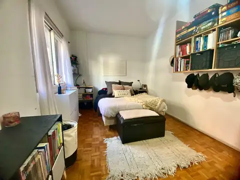 Departamento de tres ambientes en venta ubicado en la zona de Las Cañitas