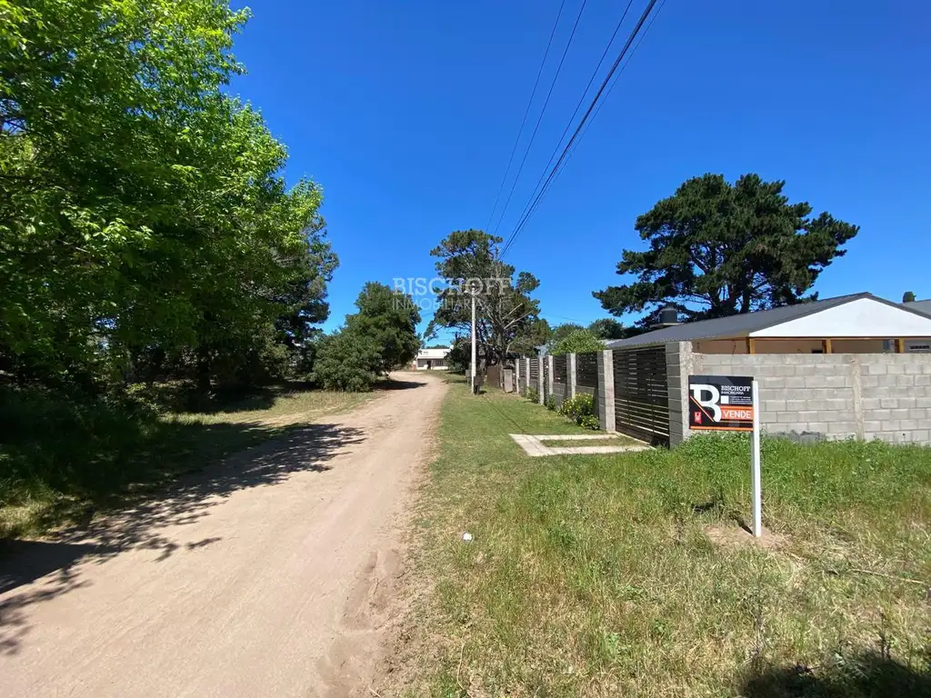 TERRENO EN VENTA, BARRIO LA CARMENCITA