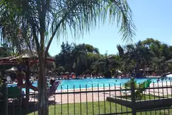 Áreas comunes piscina en el Country Club, Country Club Belgrano