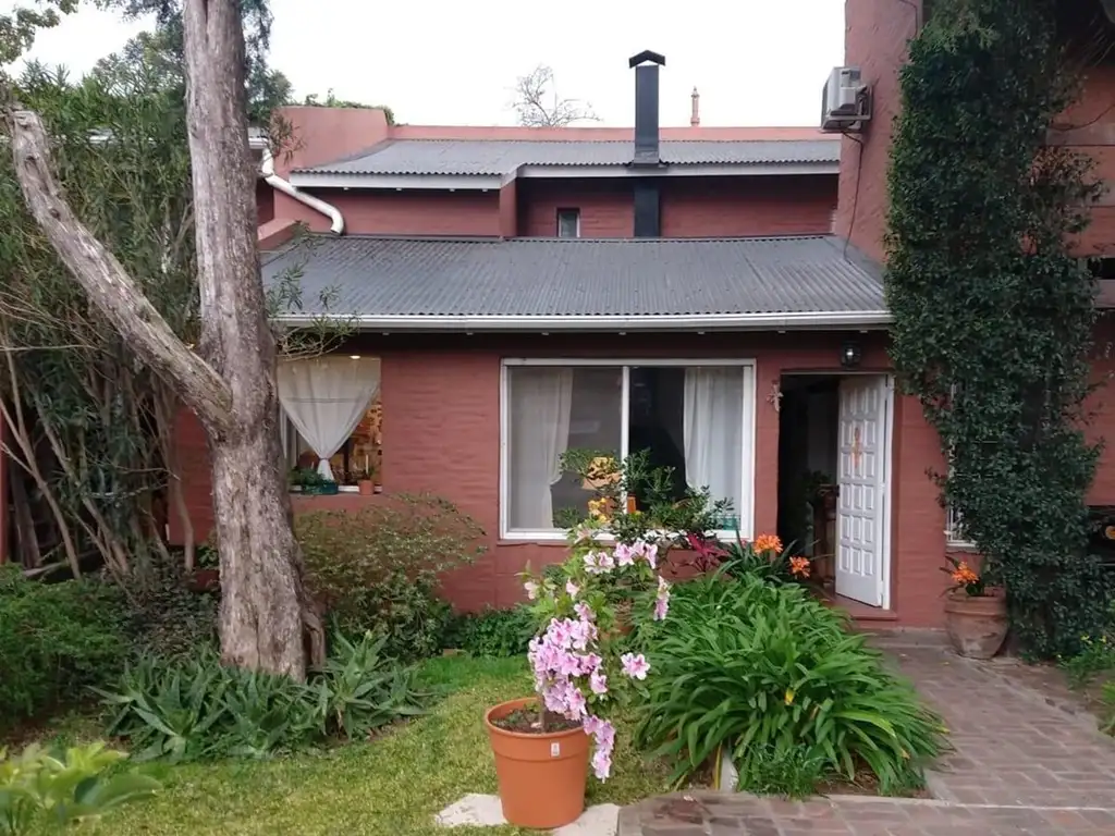 Chalet 4amb jardín pileta cochera Venta en Boulogne, San Isidro, G.B.A.