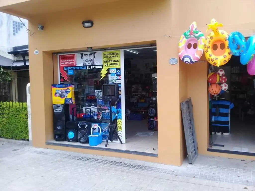 Venta de Local. Los Hornos, La Plata