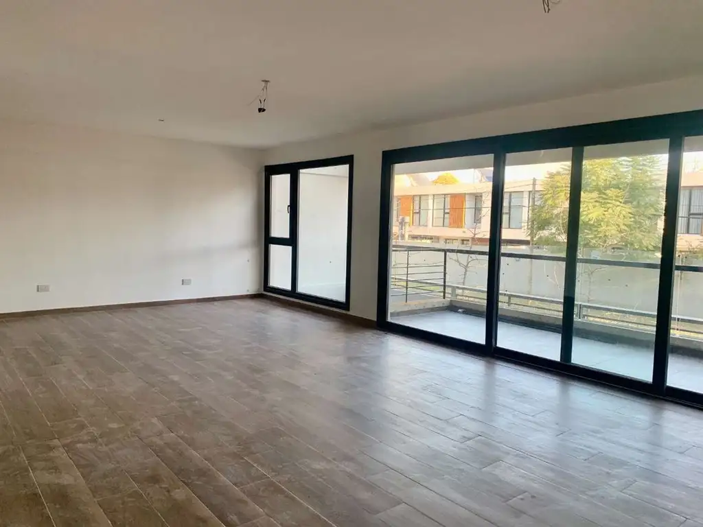 VENTA DEPARTAMENTO 4 AMB. PARQUE LELOIR A ESTRENAR