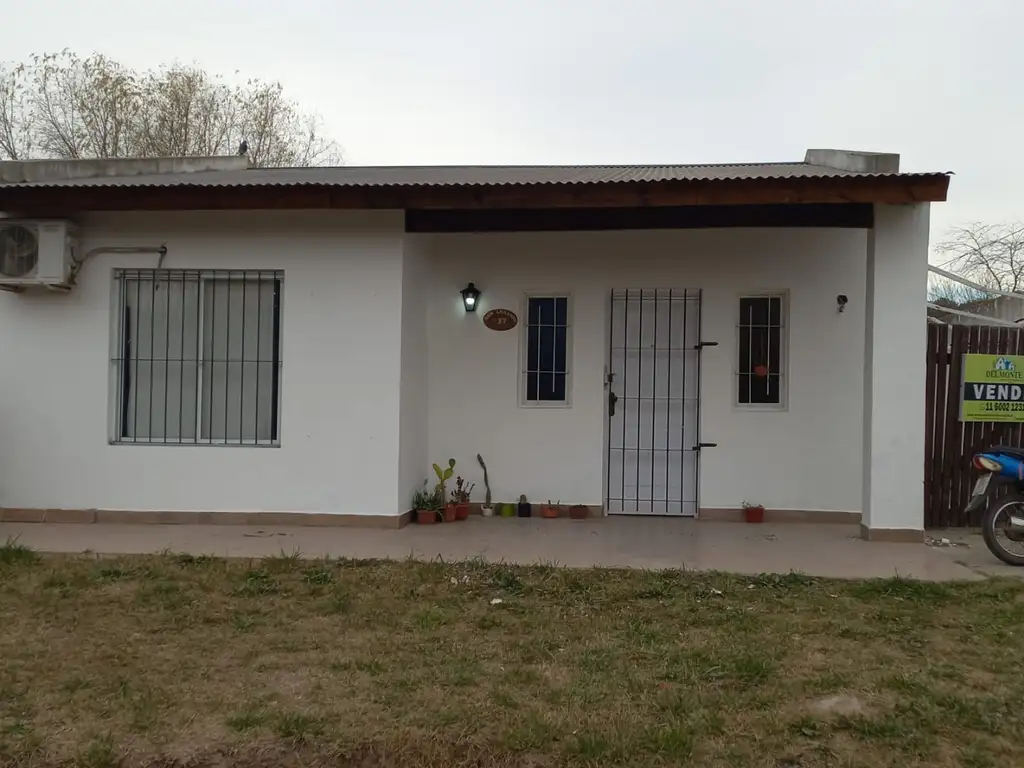 Casa Con Pileta En Venta, General Las Heras