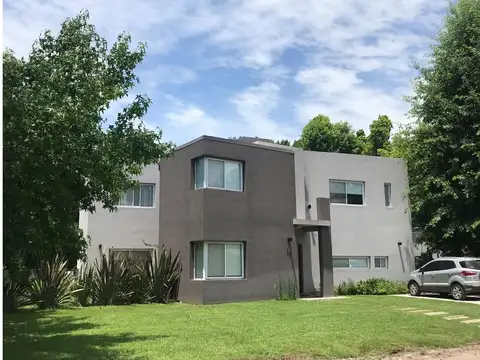 Casa en Venta en Altos Del Golf - 4 dormitorios