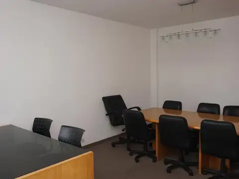 Alquiler de Oficina Super Completa de 3 ambientes en Alquiler - Tribunales