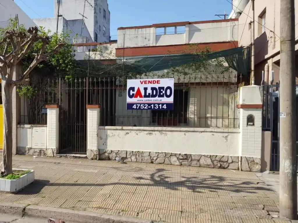 CASA 3 AMB CON GARAJE Y PARQUE