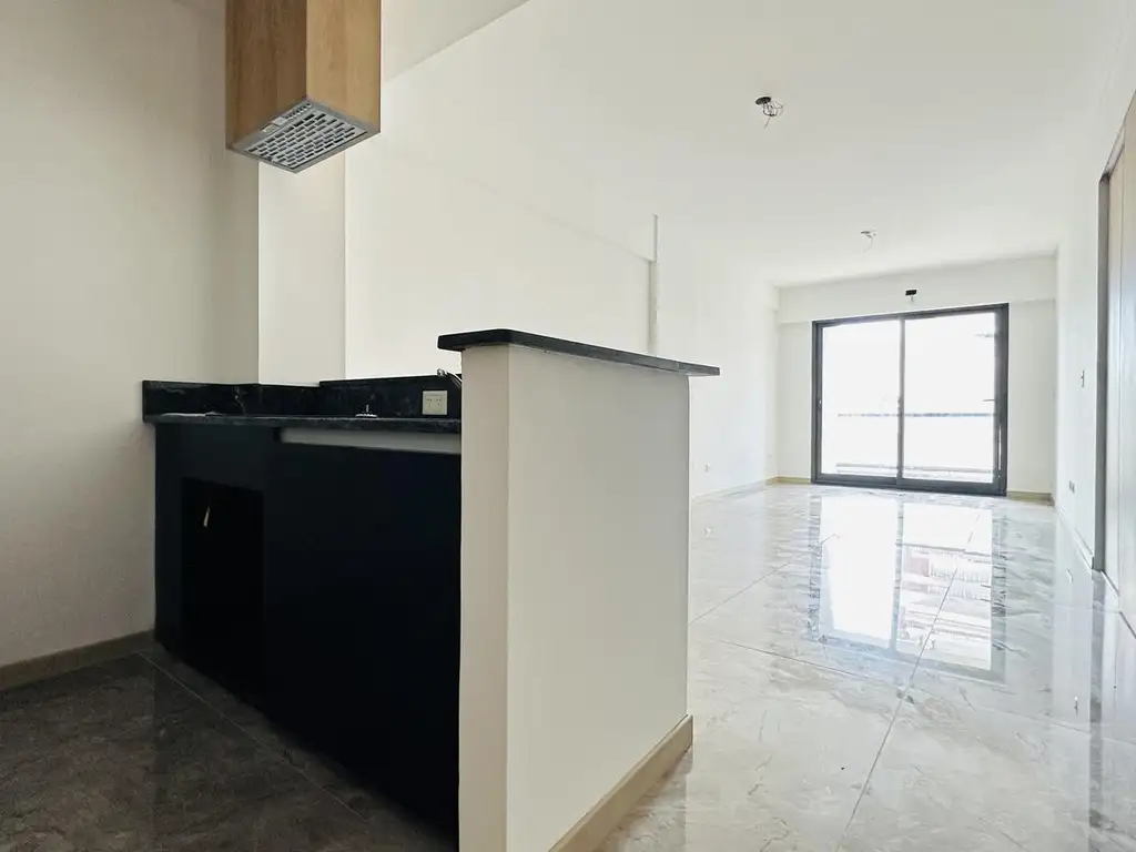 Venta Departamento Monoambiente con balcón al frente - Liniers