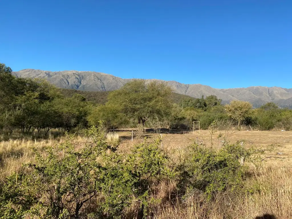 Lote en barrio cerrado en La Paz - Traslasierras