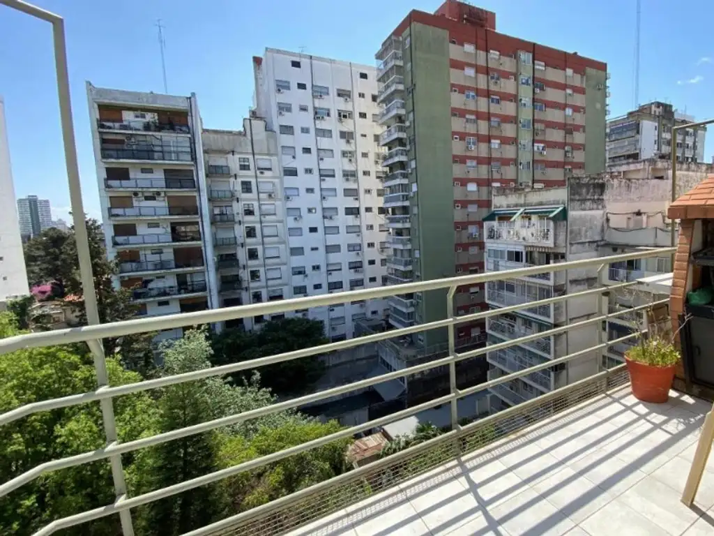 Departamento en venta - 5 ambientes - Caballito