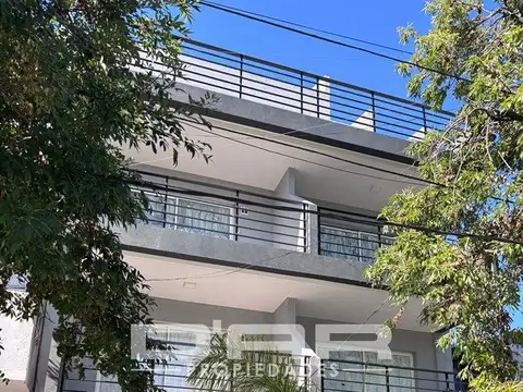 Remedios 5000, Piso 0