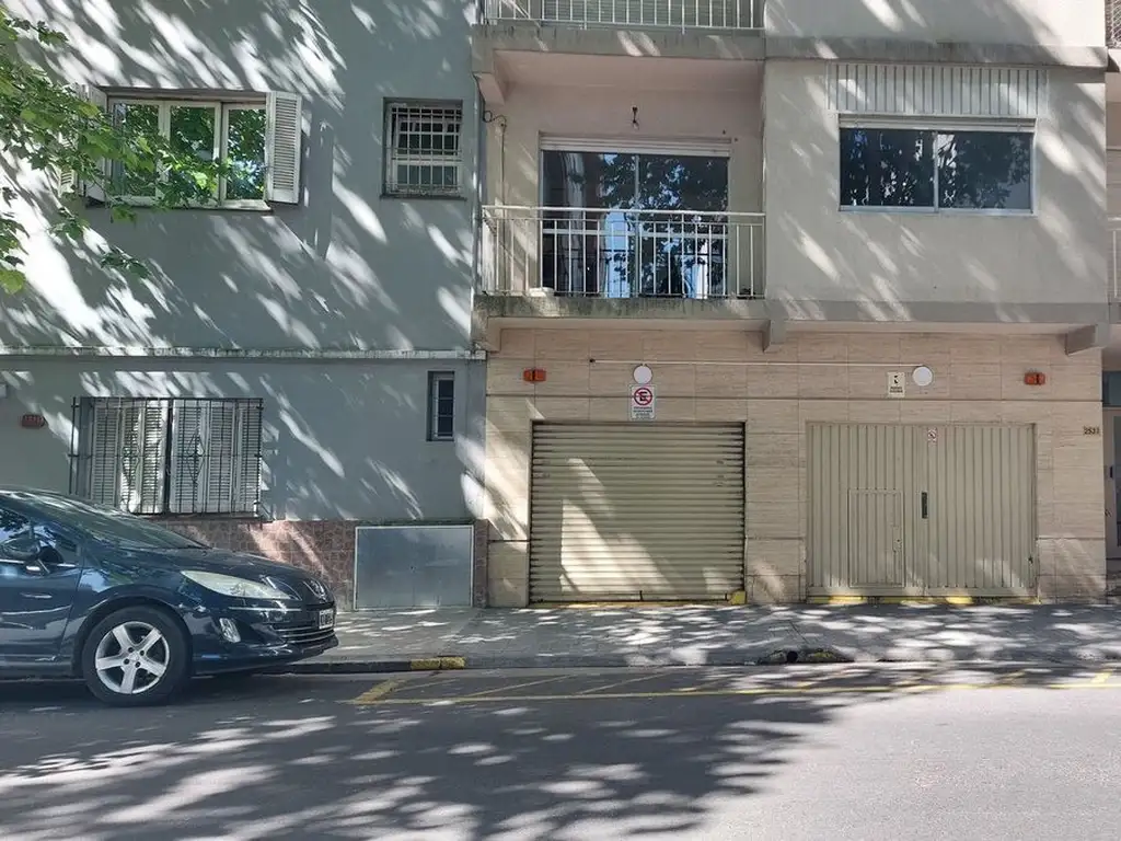 Cochera en Venta - zona Plaza Mitre