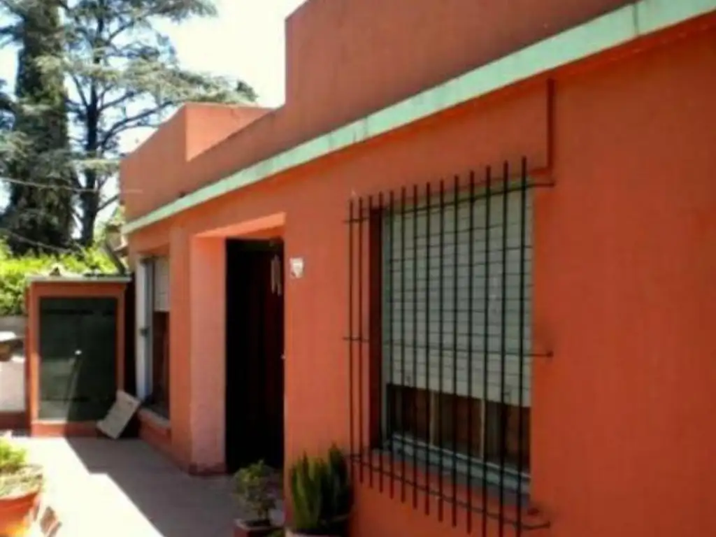 Lote en venta con mejoras!