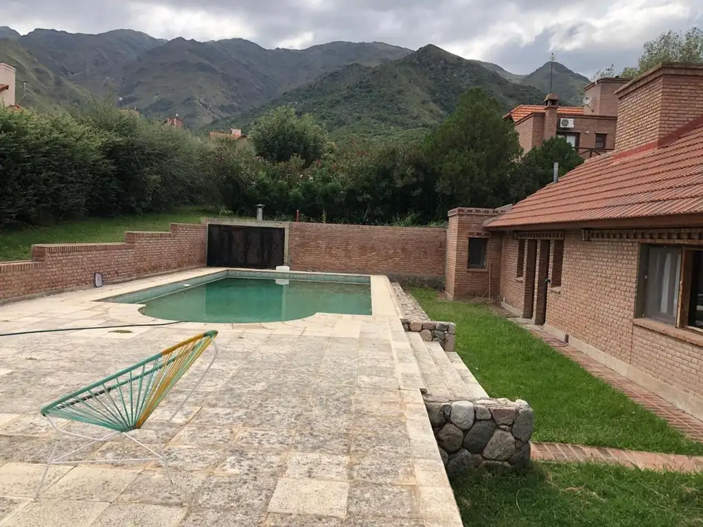 Casa en venta en Chumamaya Country 8 ambientes