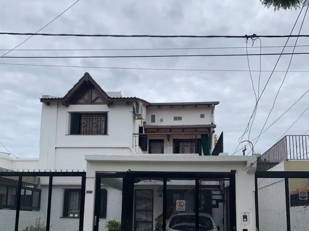 VENDO CASA EN AGRELO 955