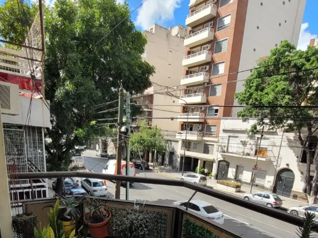 Venta departamento 2 ambientes con 2 balcones!