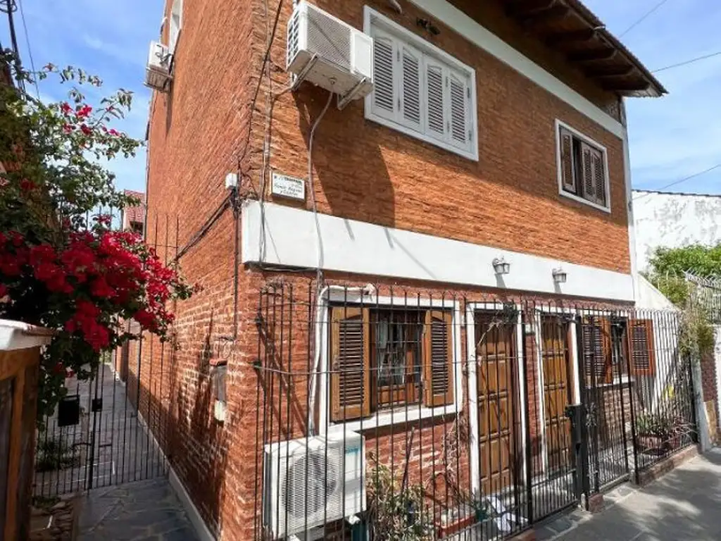 NUEVO PRECIO - DUPLEX - 4 AMB - CON PATIO Y PLAYROOM - APTO CREDITO HIPOTECARIO