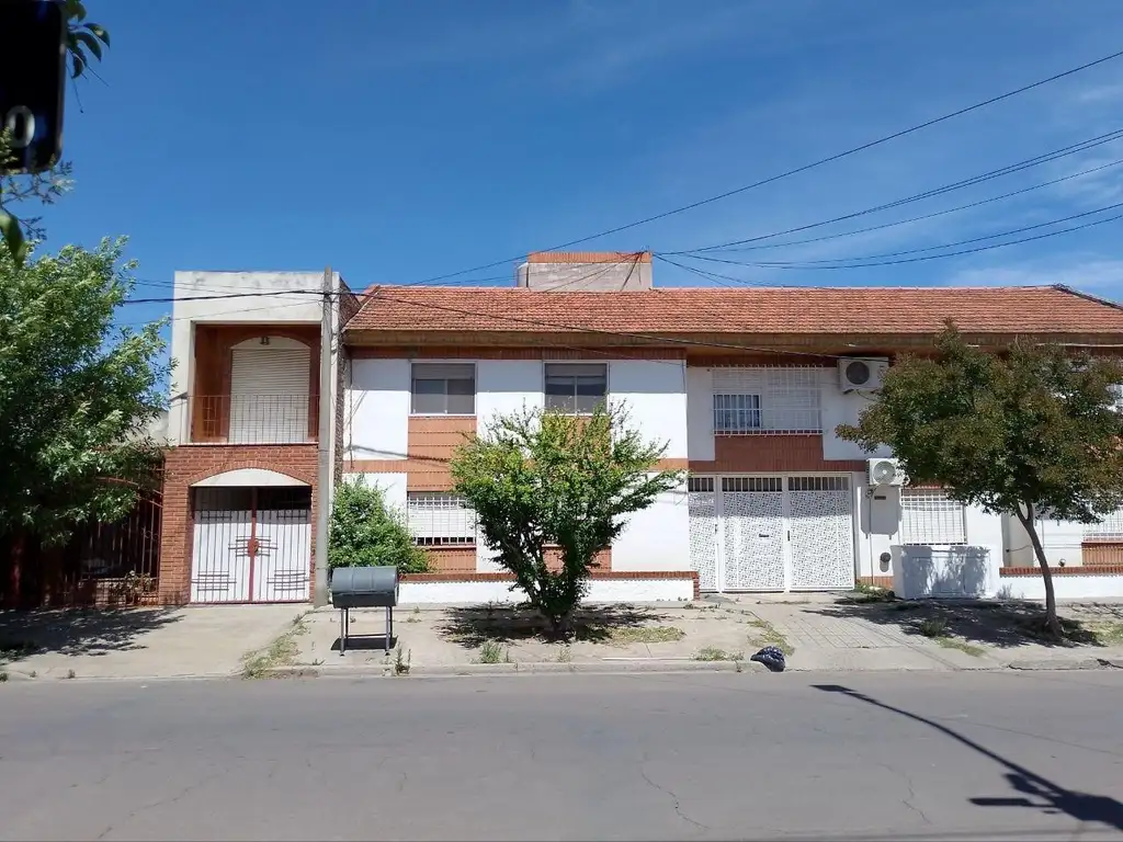 Departamento en venta - 2 Dormitorios 2 Baños - 74Mts2 - Bahía Blanca